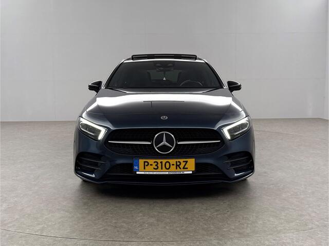 Mercedes-Benz A-KLASSE 180 AMG Pano Sfeer LED Virtual Clima Cruise Camera Carplay Navi PDC 19"LMV