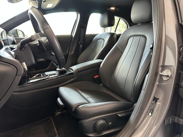 Mercedes-Benz A-KLASSE 180 Business Solution Luxury STOELVERWARMING | ACHTERUITRIJCAMERA | PARKEERSENSOREN VOOR-/ACHTER | APPLE CARPLAY/ANDROID AUTO