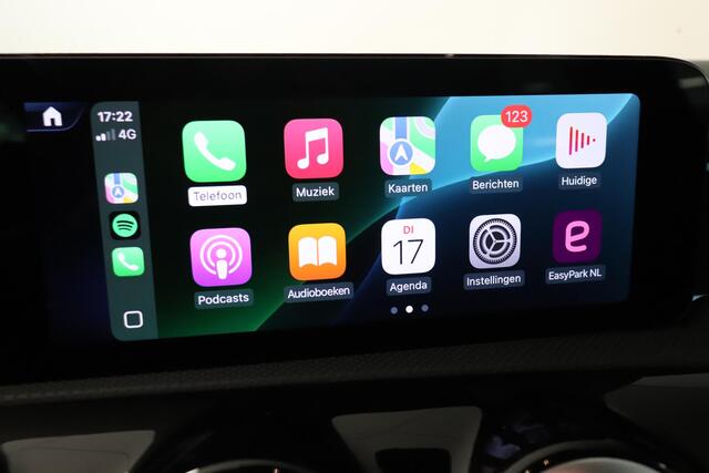 Mercedes-Benz A-KLASSE 250 e AMG Line | Camera | Burmester audio | LED Matrix | Navigatie | AppleCarplay AndroidAuto |