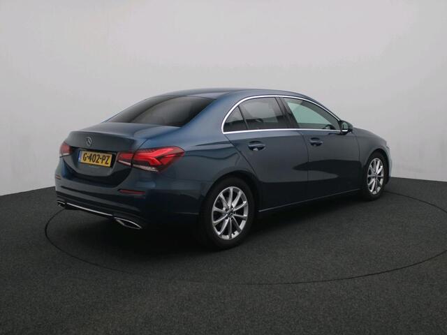 Mercedes-Benz A-KLASSE 180 Aut. Luxury M-BUX | LED | Navi | Camera | CarPlay