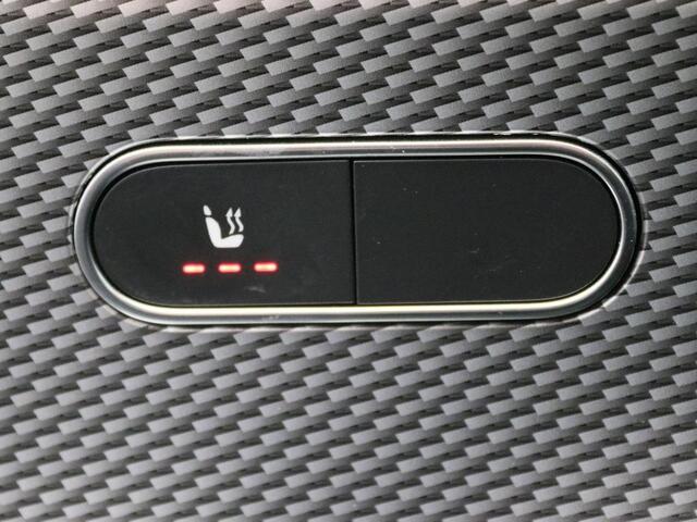 Mercedes-Benz A-KLASSE 180 Aut. Luxury M-BUX | LED | Navi | Camera | CarPlay
