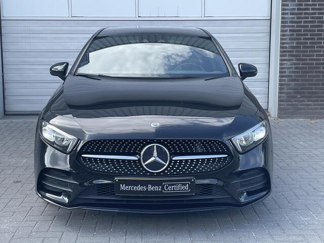 Mercedes-Benz A-KLASSE 180 AMG line | Night | Panoramadak |