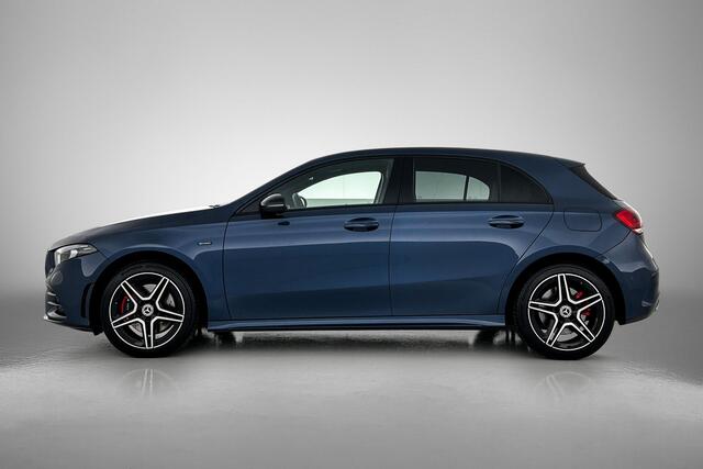 Mercedes-Benz A-KLASSE 250 e Premium BTW, AMG line, keyless, Night