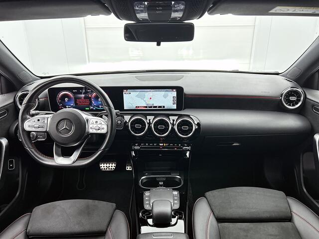 Mercedes-Benz A-KLASSE 250 e Premium BTW, AMG line, keyless, Night