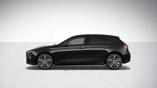 Mercedes-Benz A-KLASSE 180 Star Edition Luxury Line LIMITED | Panoramaschuifdak | Night | Achteruitrijcamera |