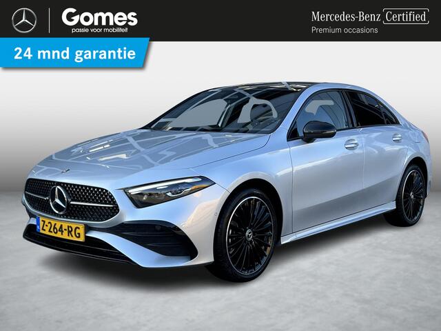 Mercedes-Benz A-KLASSE Limousine 250 e AMG Line | Premium Pakket | Night Pakket | Panoramadak | Multibeam LED Koplampen | Dodehoekassistent | Advanced Sound System | Apple CarPlay | Android Auto | Sfeerverlichting | Stoelverwarming | Achteruitrijcamera | Showmodel