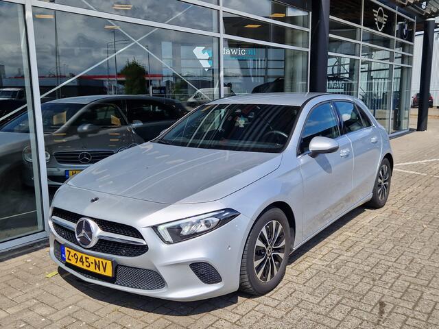 Mercedes-Benz A-KLASSE 180 d Luxury Line Camera Navi Stoelverwarming
