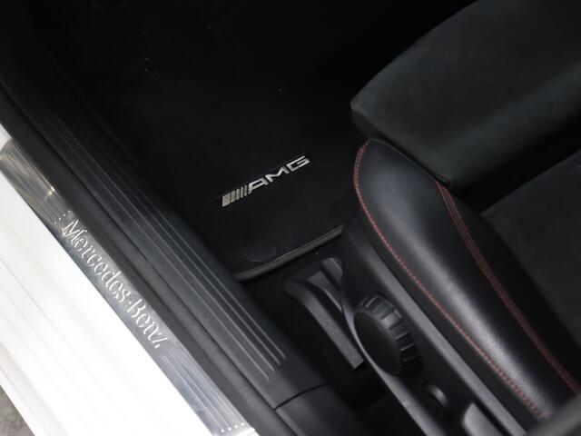 Mercedes-Benz A-KLASSE 180 AMG Sport [SCHUIFKANTELDAK, APPLE CARPLAY, ANDROID, HALF LEDER, CAMERA, STOELVERWARMING, PDC V+A, CRUISE, NIEUWSTAAT]