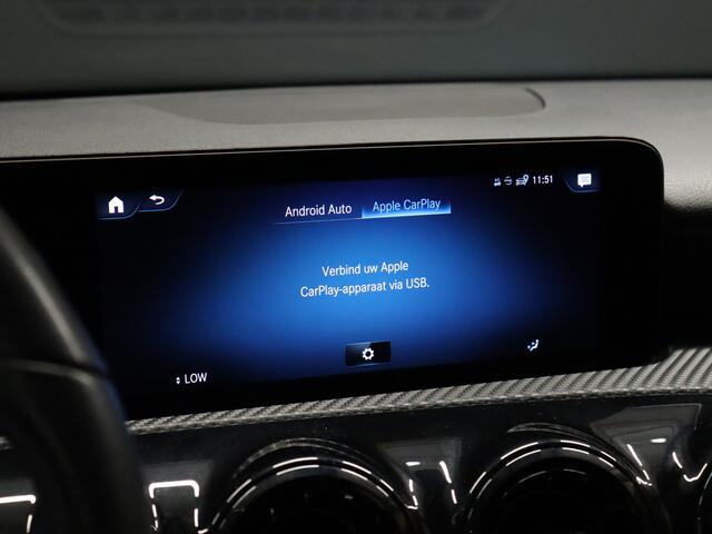 Mercedes-Benz A-KLASSE 160 Business Solution [DIGITAL DASHBOARD, APPLE CARPLAY, ANDROID, CAMERA, PDC V+A, STOELVERWARMING, CRUISE, NIEUWSTAAT]