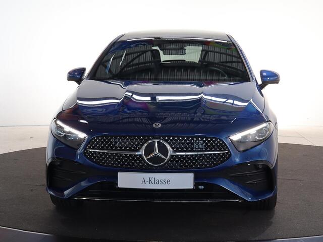 Mercedes-Benz A-KLASSE 250 e Star Edition AMG Line LIMITED | AMG Line Plus | | Panoramaschuifdak | Head-up display | Multibeam LED | Elektrisch voorstoelen met geheugen |