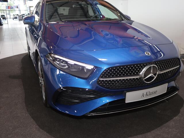 Mercedes-Benz A-KLASSE 250 e Star Edition AMG Line LIMITED | AMG Line Plus | | Panoramaschuifdak | Head-up display | Multibeam LED | Elektrisch voorstoelen met geheugen |