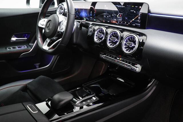 Mercedes-Benz A-KLASSE 250 e Business Line | WIDESCREEN | SFEERVERLICHTING | DAB | CAMERA
