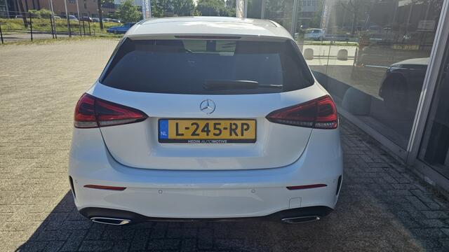 Mercedes-Benz A-KLASSE 180 Bns Solution AMG