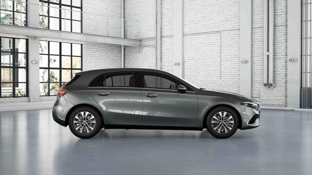Mercedes-Benz A-KLASSE 180 Business Solution | Achteruitrijcamera | Dodehoekassistent | Voorstoelen verwarmd
