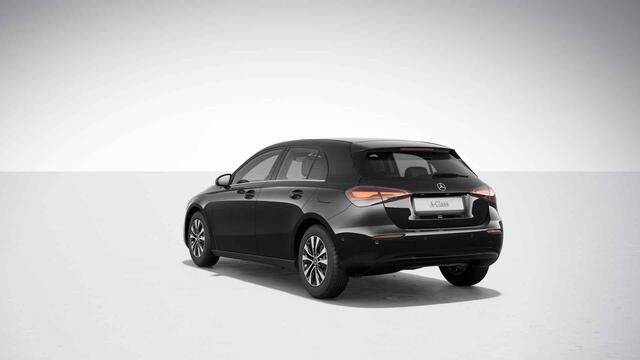 Mercedes-Benz A-KLASSE 180 Star Edition LIMITED | Achteruitrijcamera | MBUX | Led-koplampen | Stoelverwarming voor