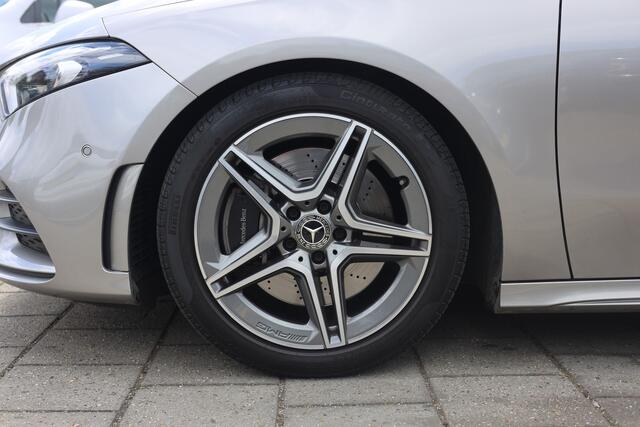 Mercedes-Benz A-KLASSE 250 4MATIC | AUT | AMG | PANO | BURMESTER | CAMERA
