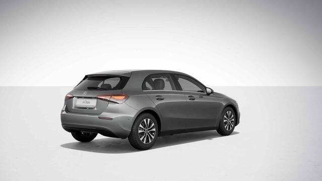 Mercedes-Benz A-KLASSE 180 Star Edition LIMITED | Achteruitrijcamera | MBUX | Led-koplampen | Stoelverwarming voor
