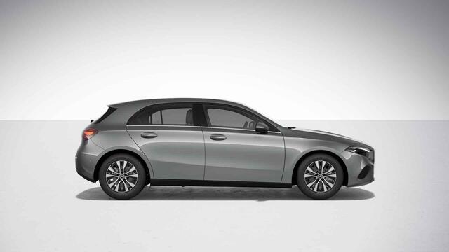 Mercedes-Benz A-KLASSE 180 Star Edition LIMITED | Achteruitrijcamera | MBUX | Led-koplampen | Stoelverwarming voor