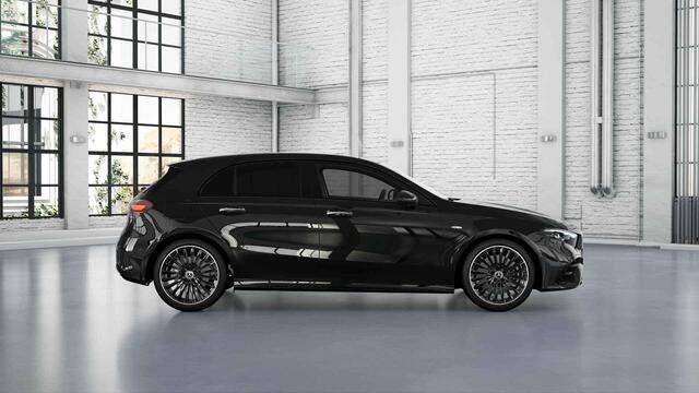 Mercedes-Benz A-KLASSE 250e Business Solution AMG | Panoramaschuifdak | Night | 360°-camera | Stoelverwarming voor