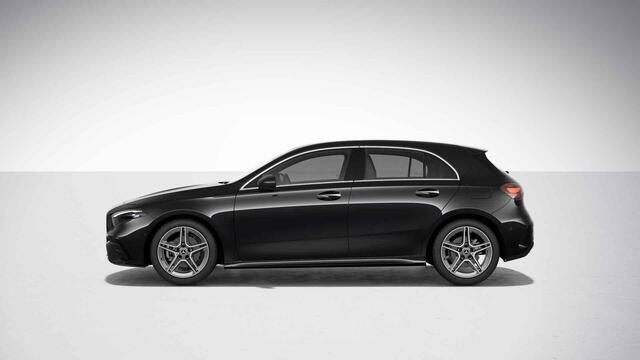 Mercedes-Benz A-KLASSE 180 Star Edition AMG Line | Achteruitrijcamera | LED-koplampen | Stoelverwarming voor