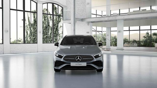 Mercedes-Benz A-KLASSE 250e Star Edition Luxury Line | Panoramaschuifdak | Night | Stoelverwarming voor | Achteruitrijcamera