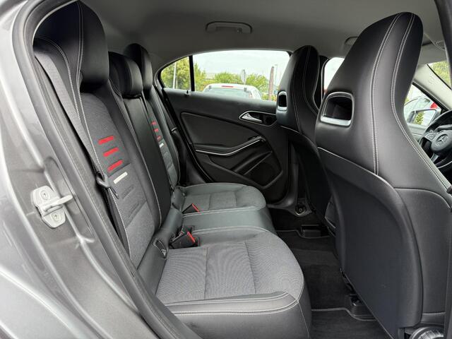 Mercedes-Benz A-KLASSE 180 Business Solution 2e Eigenaar,Navi,Clima,Camera,Cruise,Sportstoel,N.A.P,123pk,APK tot 07-2026