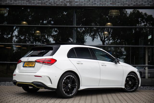 Mercedes-Benz A-KLASSE 200 Business Solution AMG Upgrade , Pano dak, Adap. cruise, Sfeerverlichting,