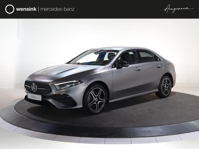 Mercedes-Benz A-KLASSE Limousine 250 e Star Edition Luxury Line LIMITED | Night | Distronic | Dodehoekassistent |