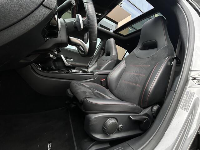 Mercedes-Benz A-KLASSE 180 Business Solution AMG | Panoramadak | Trekhaak | Night pakket