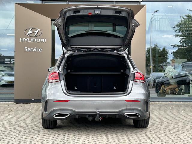 Mercedes-Benz A-KLASSE 180 Business Solution AMG | Panoramadak | Trekhaak | Night pakket