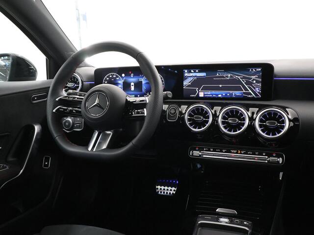 Mercedes-Benz A-KLASSE 250e Business Solution AMG | Panoramaschuifdak | Night | Multibeam Led