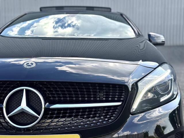Mercedes-Benz A-KLASSE 180 Business Solution AMG PANO LED DEALEROND