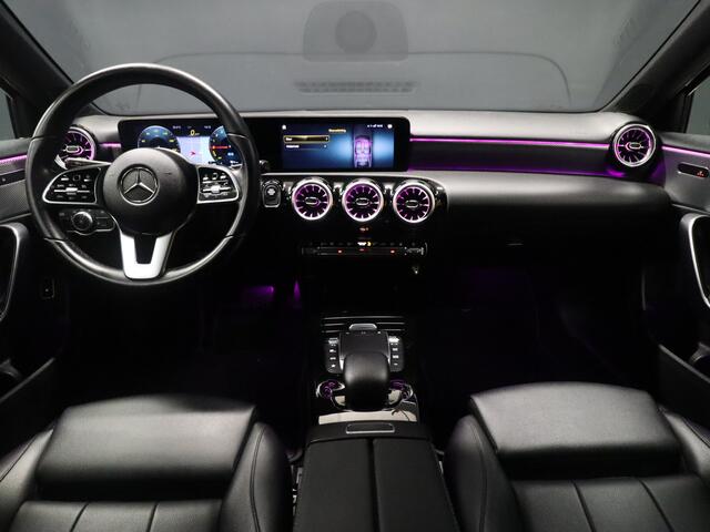 Mercedes-Benz A-KLASSE 250 e Luxury Limited Sport [SFEERVERLICHTING, CAMERA, VOL LEDER, STOELVERWARMING, PDC V+A, BLUETOOTH, CRUISE, CLIMATE, NIEUWSTAAT]