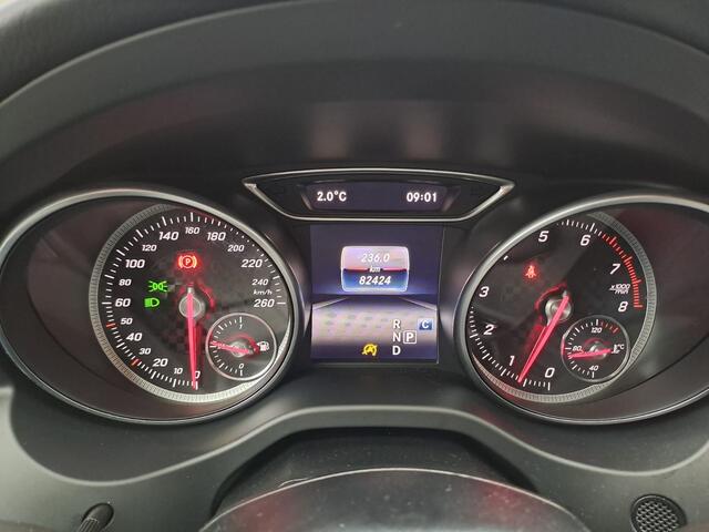 Mercedes-Benz A-KLASSE 180 Business Solution AMG | Automaat | LED | LMV | Camera | All-season |
