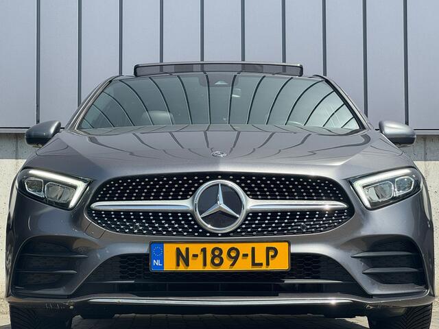 Mercedes-Benz A-KLASSE 180 Automaat Premium+ AMG Pano/schuifdak Camera 19''