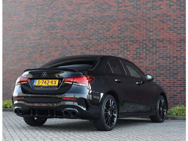 Mercedes-Benz A-KLASSE 250 e Premium Plus | Night Edition - A35 pakket