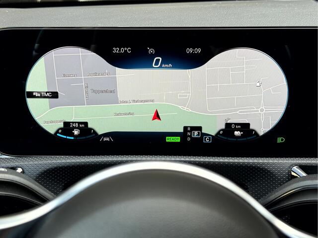 Mercedes-Benz A-KLASSE 250 e Business Solution Luxury Limited Widescreen, High-performance LED, Camera
