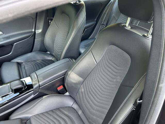 Mercedes-Benz A-KLASSE 180 Business Solution