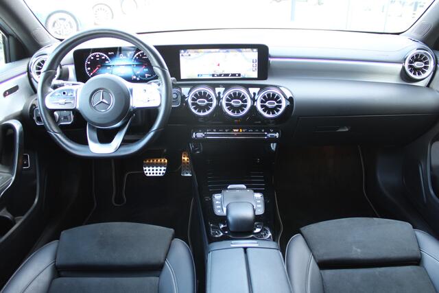 Mercedes-Benz A-KLASSE 250e AUT8 AMG Limited NIGHT SFEER CARPLAY WIDESCREEN