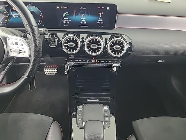 Mercedes-Benz A-KLASSE 180d Aut. Business Sol. AMG | Navi | Camera | Sfeer |