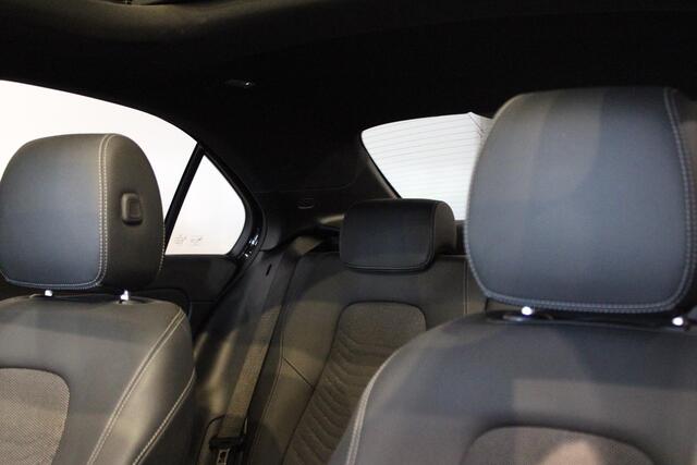 Mercedes-Benz A-KLASSE Limousine 250 e Business Line Panorama dak