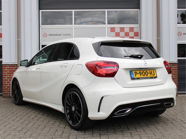 Mercedes-Benz A-KLASSE 180 AMG Night Edition Plus /NAVI/Camera/PDC/Leder/18'LM/Dynamic Select/Cruise control/Climate/ISOFIX!