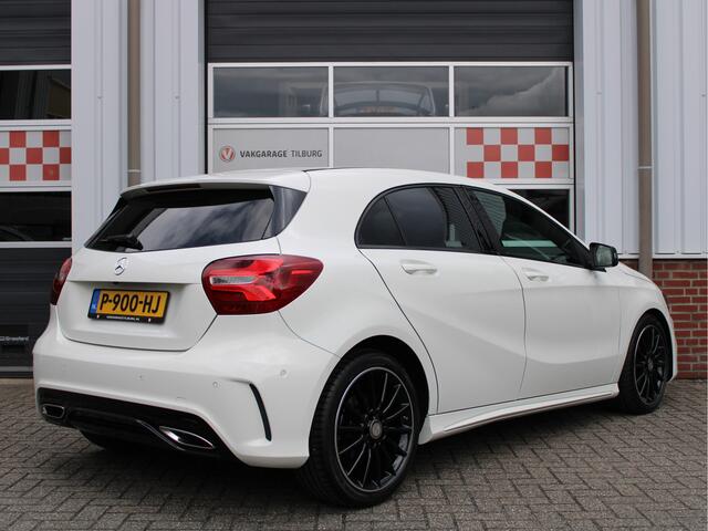 Mercedes-Benz A-KLASSE 180 AMG Night Edition Plus /NAVI/Camera/PDC/Leder/18'LM/Dynamic Select/Cruise control/Climate/ISOFIX!