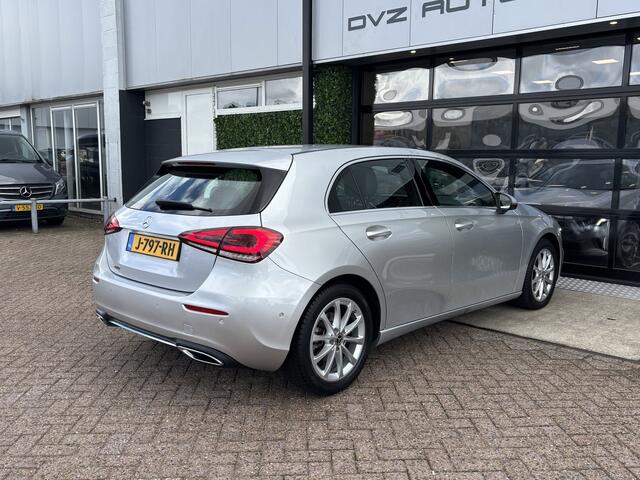 Mercedes-Benz A-KLASSE 200 Launch Edition Premium | Widescreen | PDC | Multibeam LED