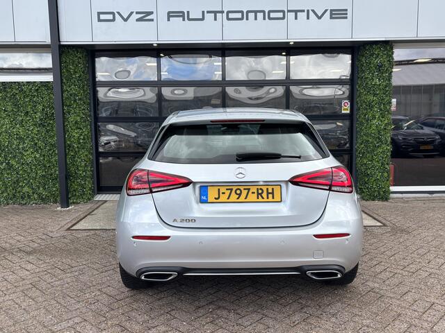 Mercedes-Benz A-KLASSE 200 Launch Edition Premium | Widescreen | PDC | Multibeam LED