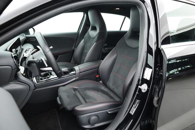 Mercedes-Benz A-KLASSE 180 Business Solution AMG | Navi | Apple CarPlay | Stoelverw. | Park assist | 18'' |