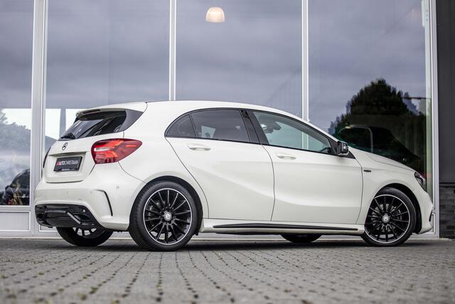Mercedes-Benz A-KLASSE 180 AMG | Automaat | Pano | Night