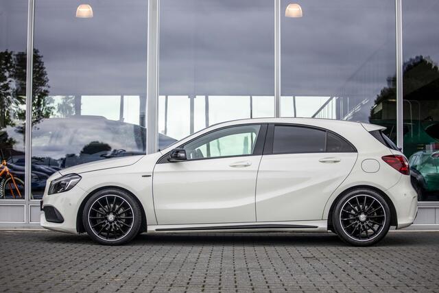 Mercedes-Benz A-KLASSE 180 AMG | Automaat | Pano | Night