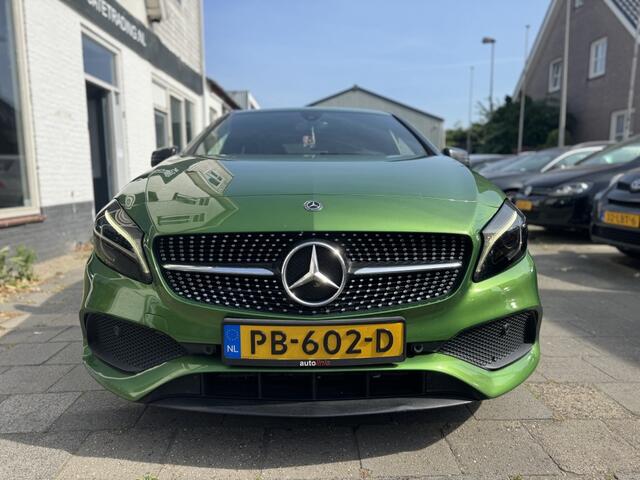 Mercedes-Benz A-KLASSE 180 Bus. Sol. AMG