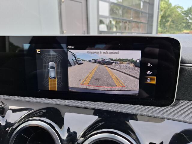 Mercedes-Benz A-KLASSE 180 AUTOMAAT VIRTUAL COCKPIT CAMERA PARK ASSIST HALF LEER LED NAVI CRUISE ECC